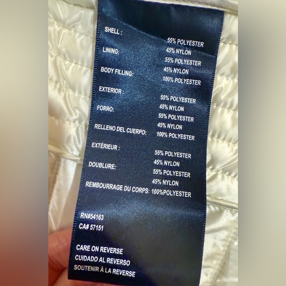 Tommy Hilfiger Ladies Medium Lightweight Ivory Pearl Puffer Vest - Picture 7 of 11